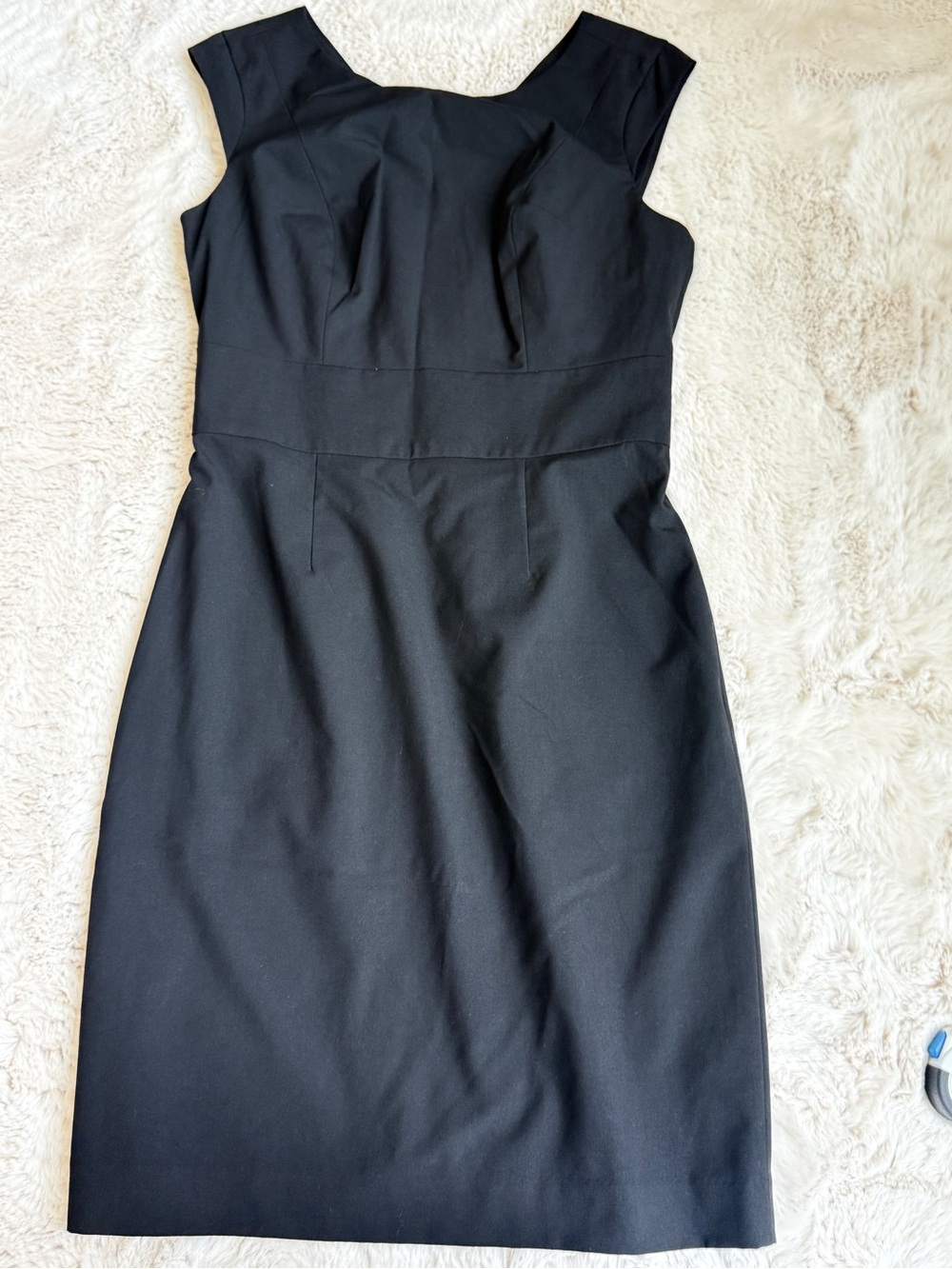 The Limited Black Cap-Sleeve Midi Sheath Dress